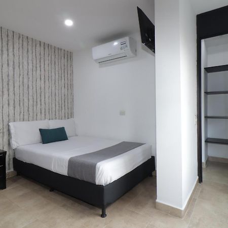 Ayenda Coliving La 78A Hotel Medellin Bagian luar foto